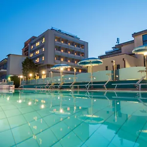 Hotel Ras